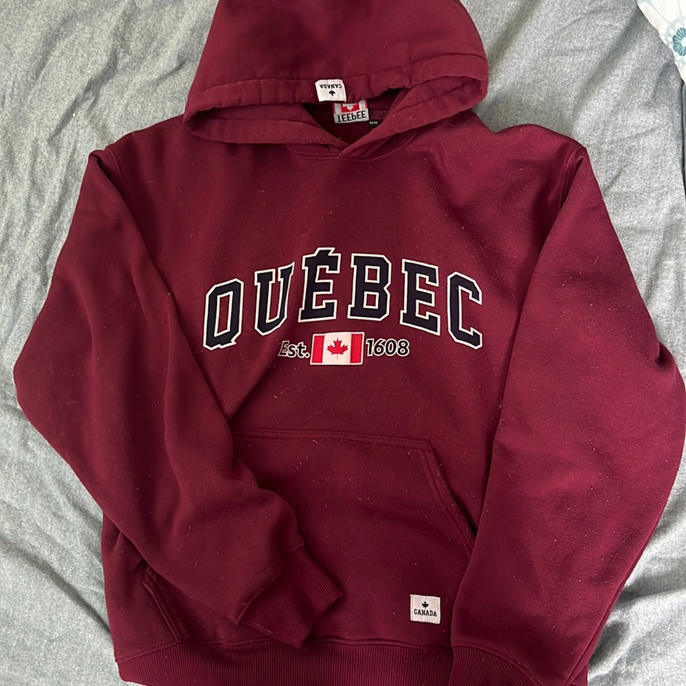 quebec sweatshirt